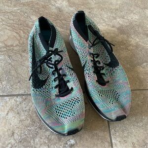 Nike Flyknit Racers